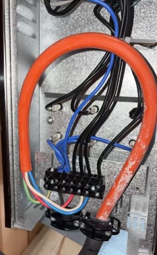 Electrician work by Melbourne Electrical Services, VIC