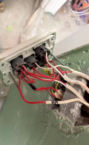 Electrician work by Melbourne Electrical Services, VIC (photo 2 of 2)